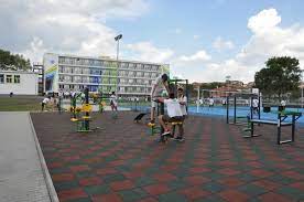 Председателят на общинския съвет проф. Севдалина Турманова на прага на учебната година: Строят се нови корпуси и училища в Бургас