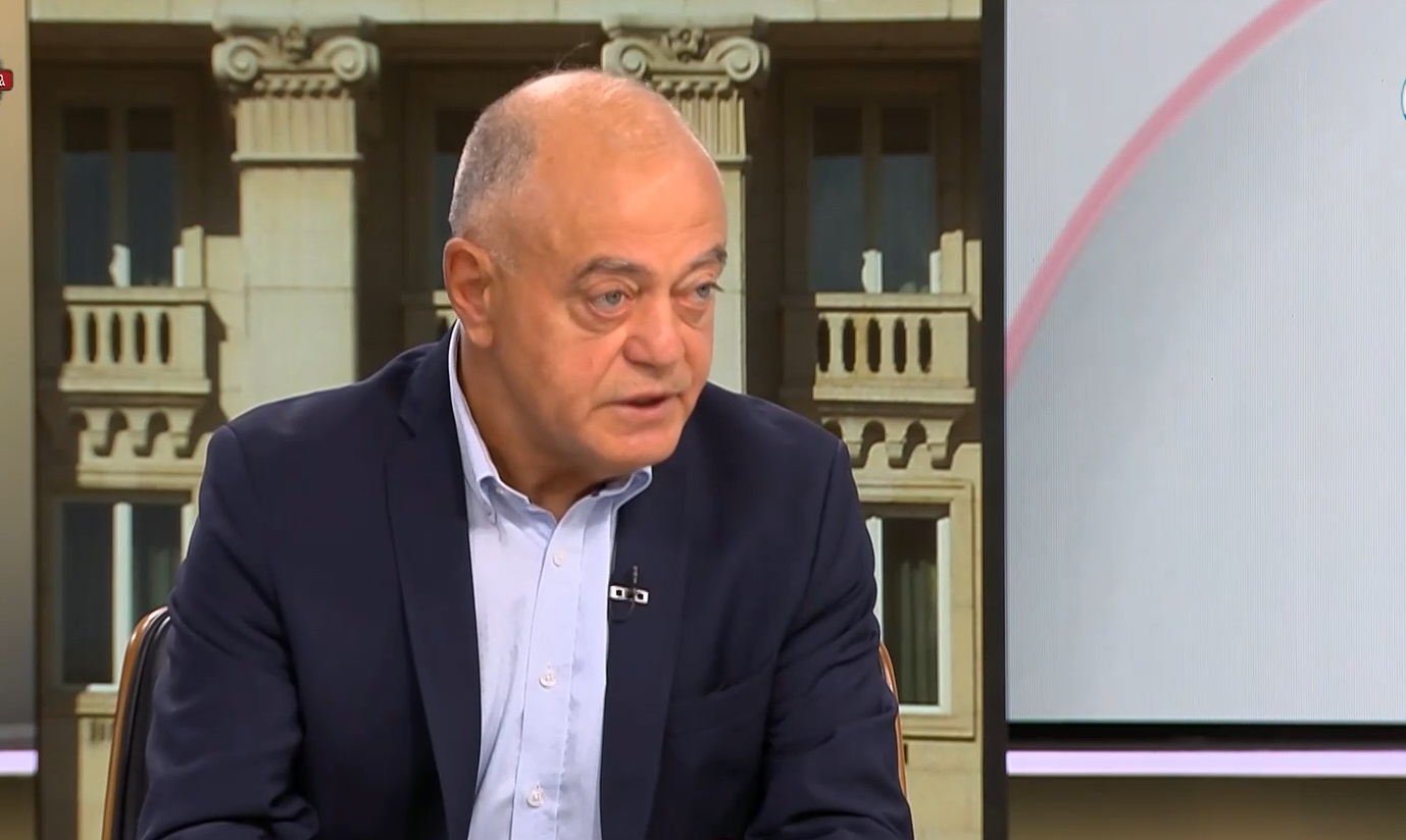 Атанасов: Петър Тодоров и президентството преиграха в казуса в оставката