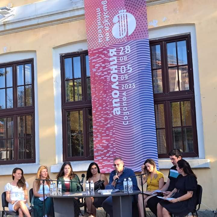 Георги Господинов с Мастър клас и литературна общност от хора и по балконите в Созопол