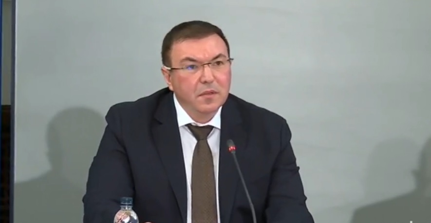 Костадин Ангелов: Детето, което Мустафа Емин е искал да изкара от шоковата зала, е било с хеморагичен шок