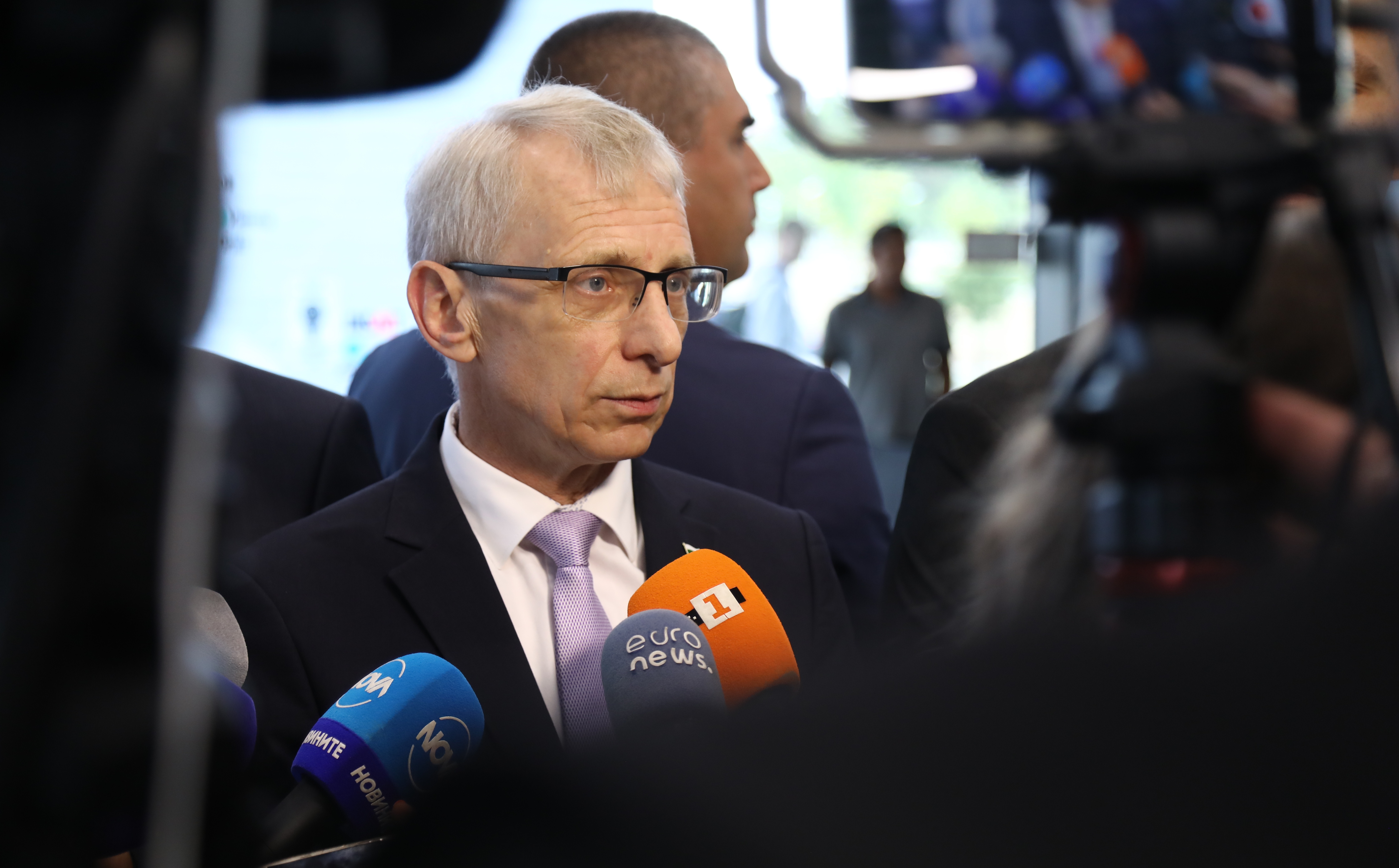 Денков: Три съвременни лаборатории ще ускорят проверката на пробите за наркотици