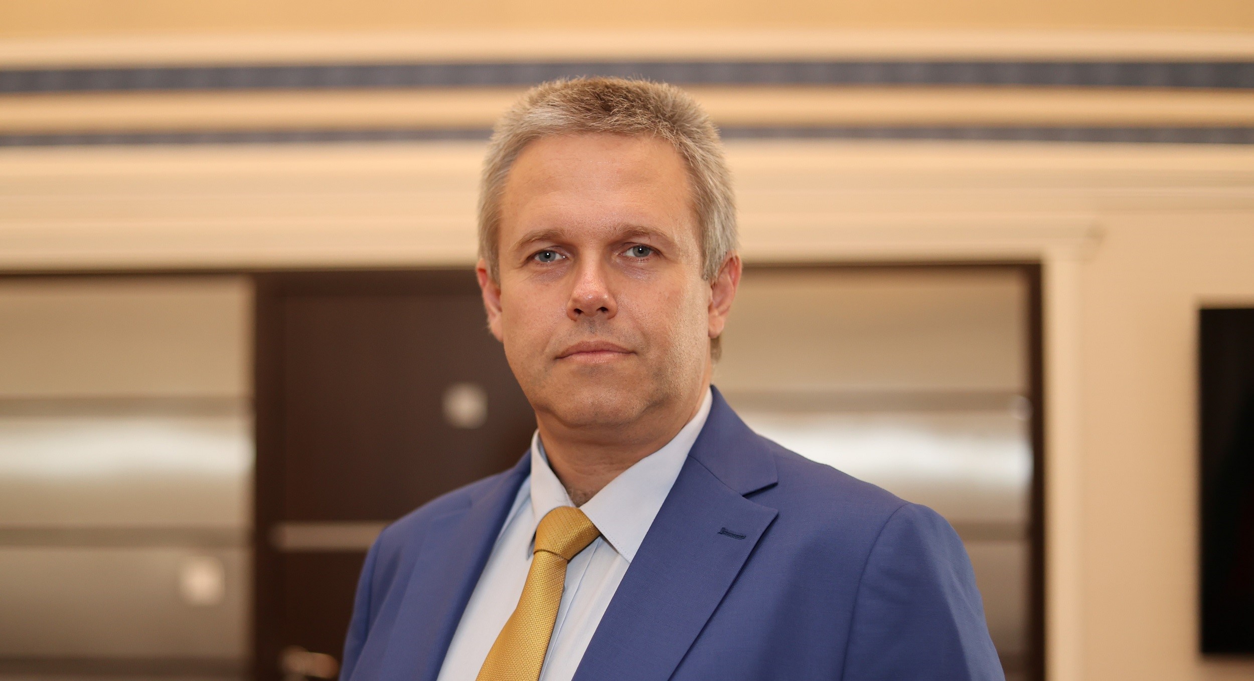 Александър Йоловски: От 1 октомври хартиената извинителна бележка се заменя с електронен документ