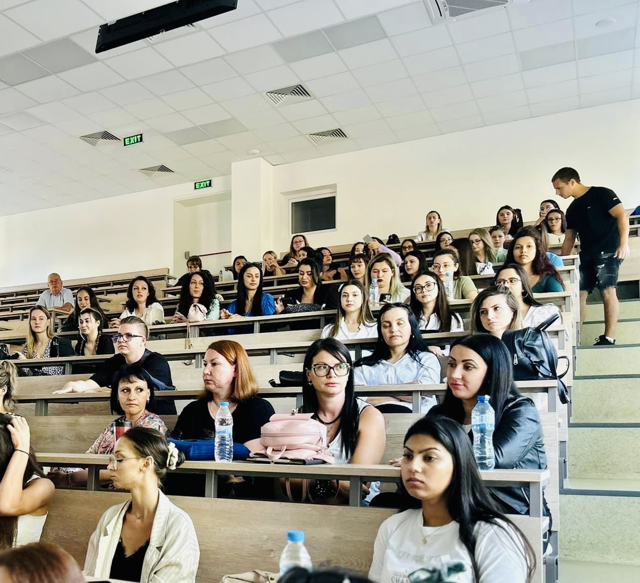 Рекорд: 25 кандидати се борят за място на бъдещи лекари