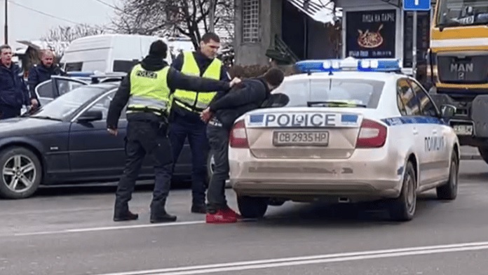 Полицаите няма да са свидетели срещу арестуван от тях