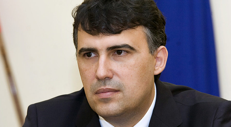 Зърненият октопод на Светлозар Дичевски