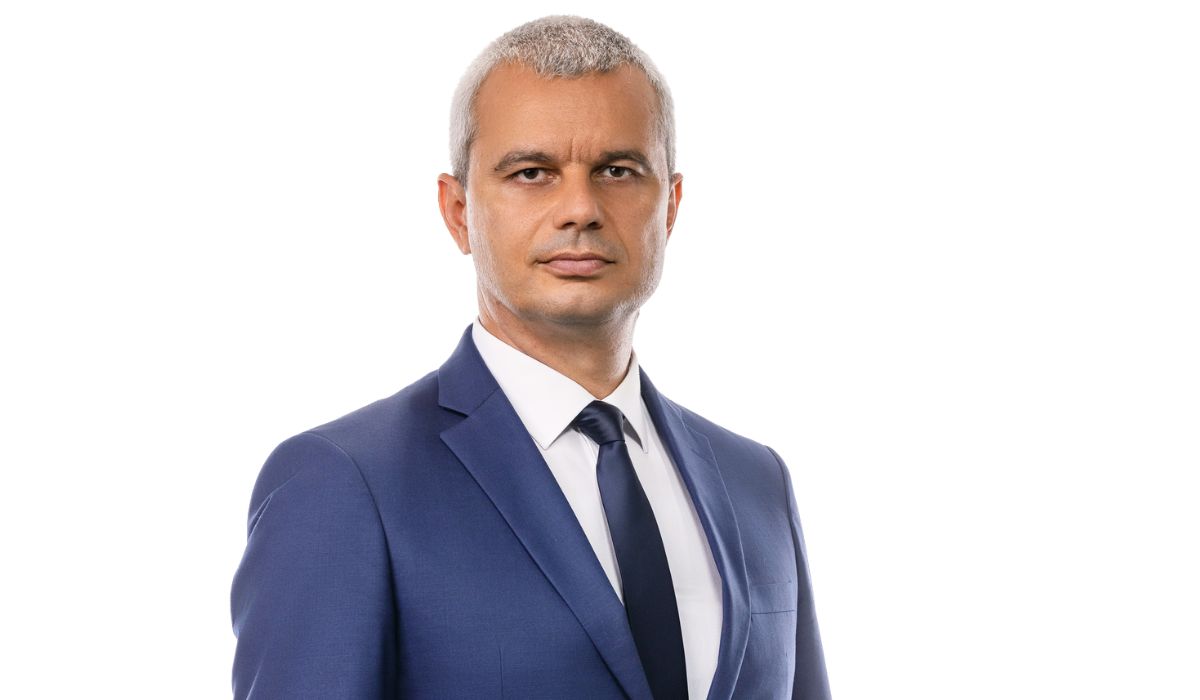 Костадинов: В неделя в 10:00 ще бъда в Руската Църква 