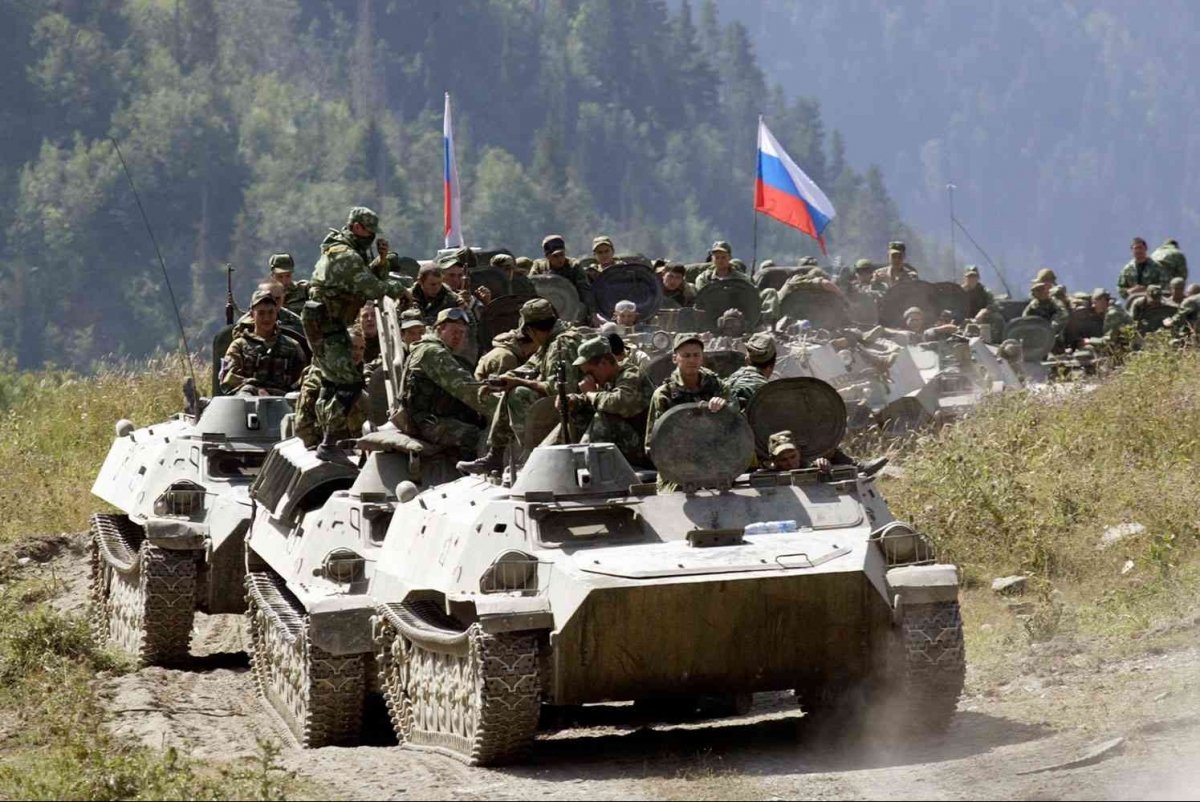 Русия увеличава военния си бюджет с над 25 процента