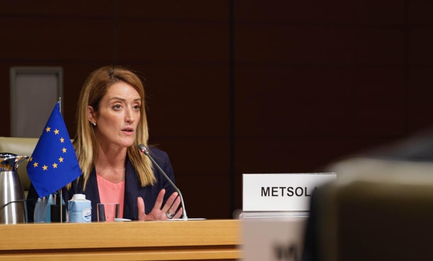 Мецола очаква "приемливо решение" за разширяването на Шенген до края на годината