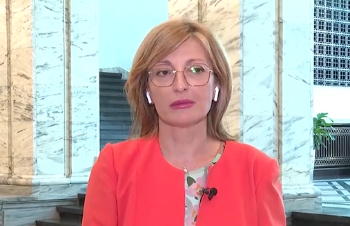 Екатерина Захариева: Опозицията осъзнава, че вотът на недоверие няма шанс да мине