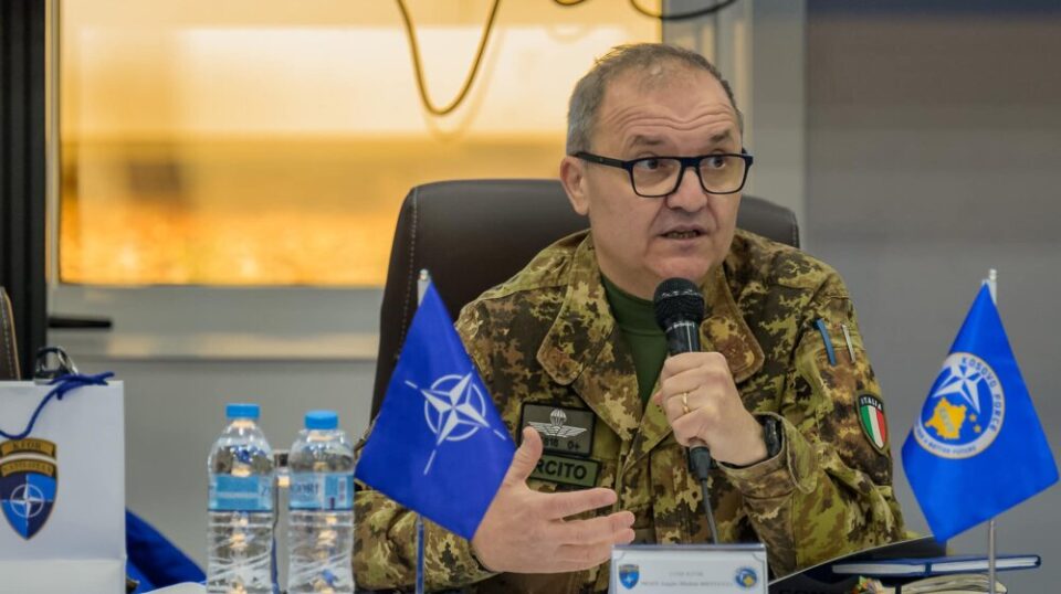 Командирът на КейФОР: Полагаме усилия ситуацията в Северно Косово да не ескалира