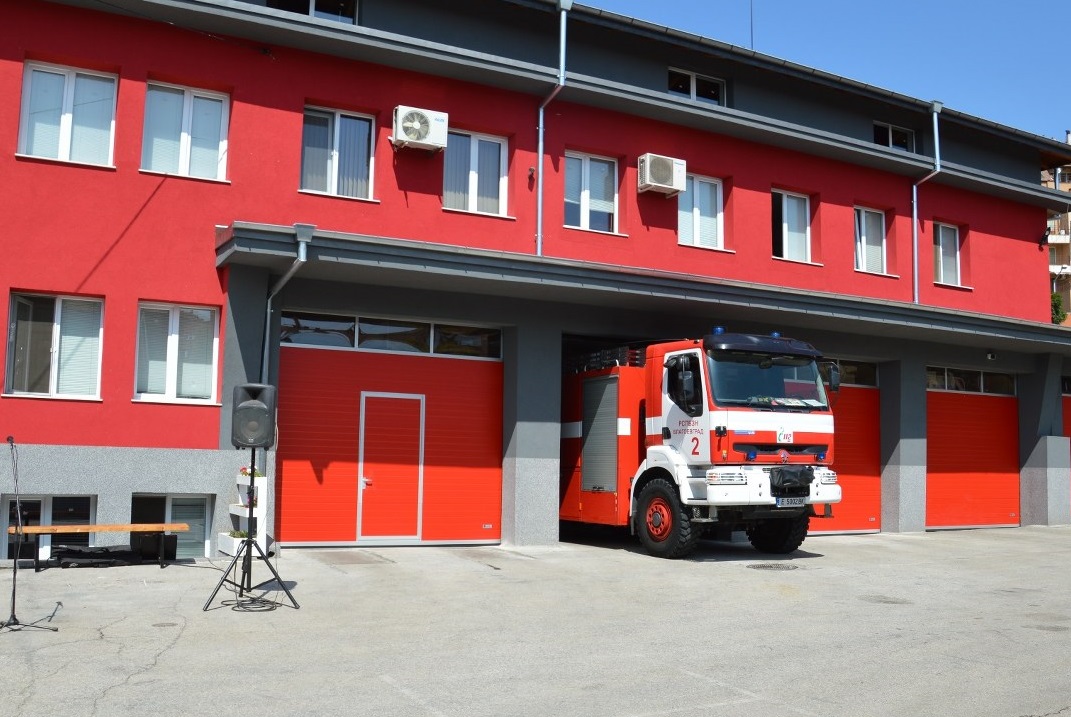 Пожар в център за настаняване на деца от семеен тип в Карлово