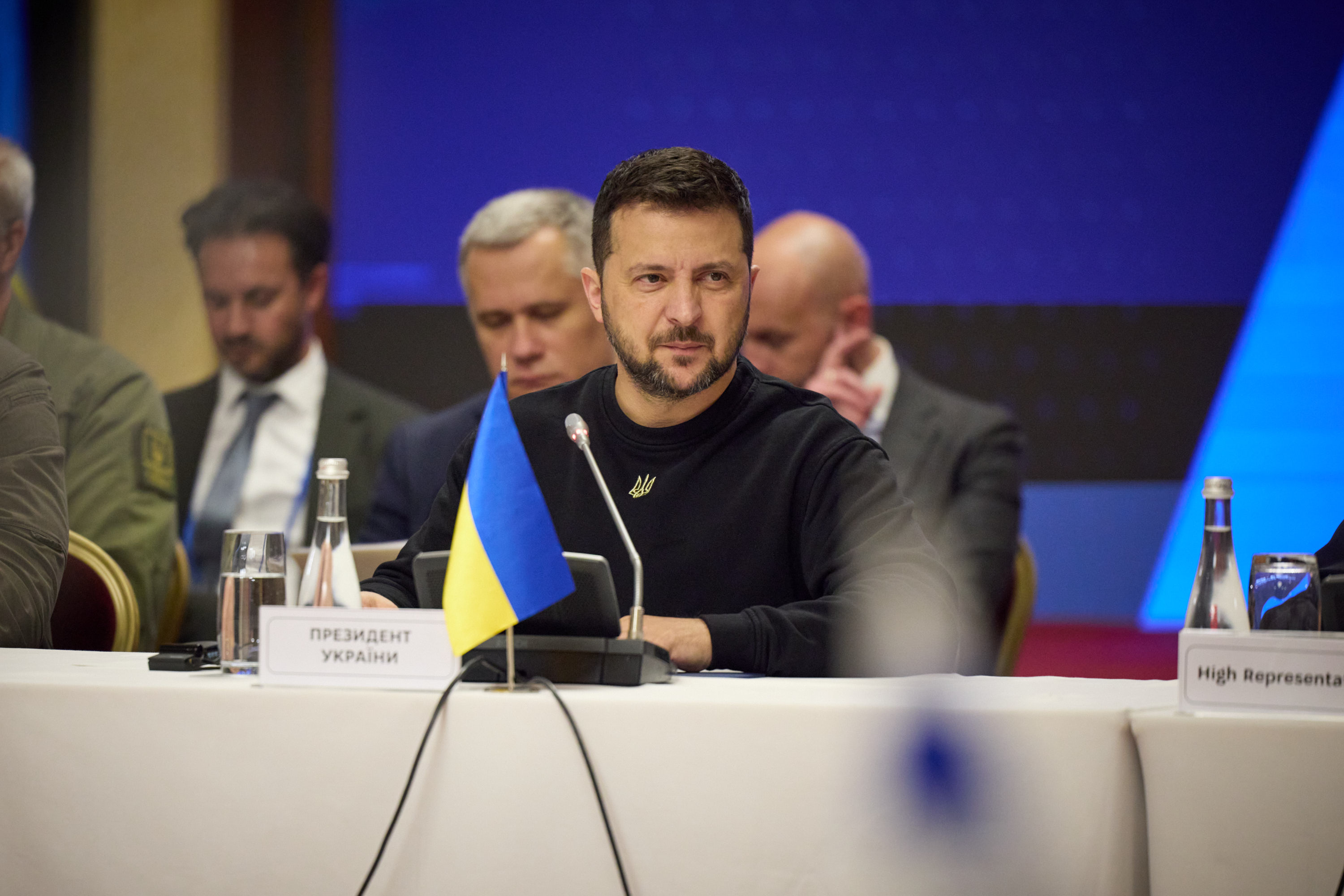 Зеленски иска далекобойни ракети от НАТО