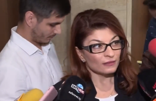 Десислава Атанасова: Подкрепихме правителството, на България ѝ трябва стабилно управление