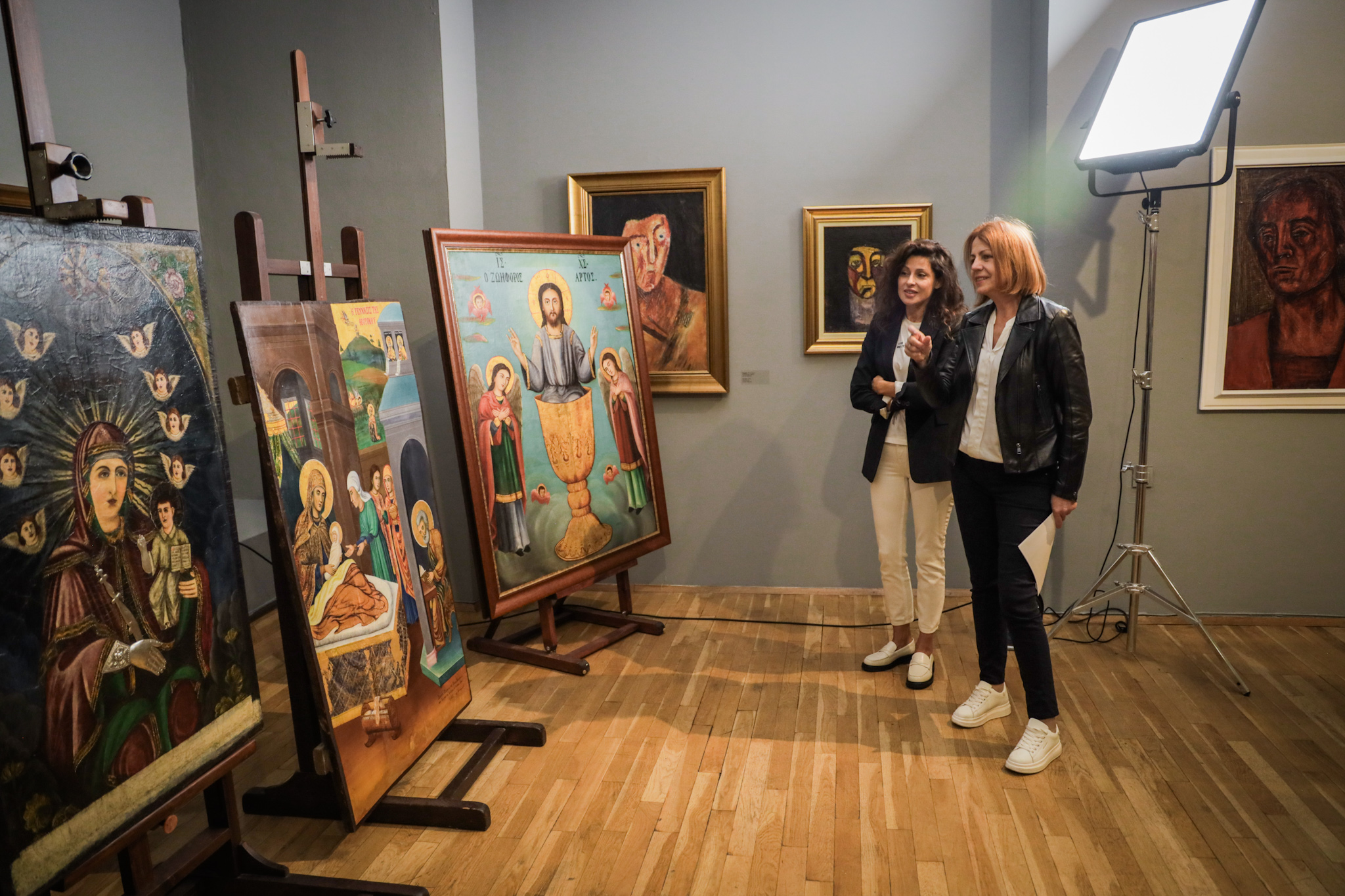 Реставрираха 4 икони от Желязната църква в Истанбул