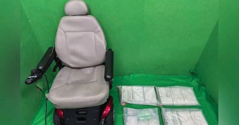 Откриха 11 кг кокаин в инвалидна количка на летището в Хонконг