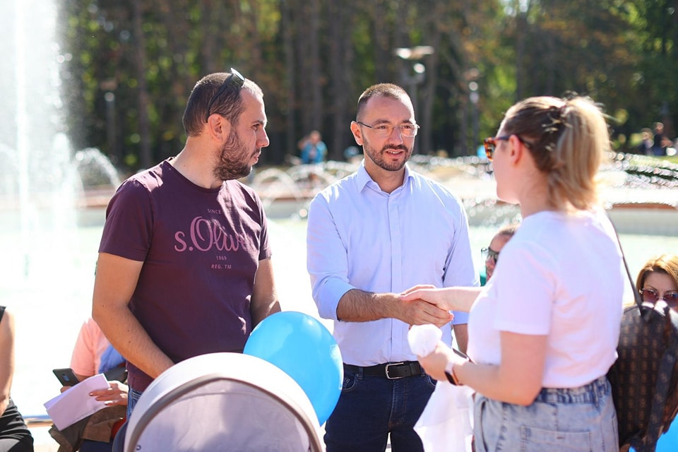 Ето как Антон Хекимян си представя една уредена София