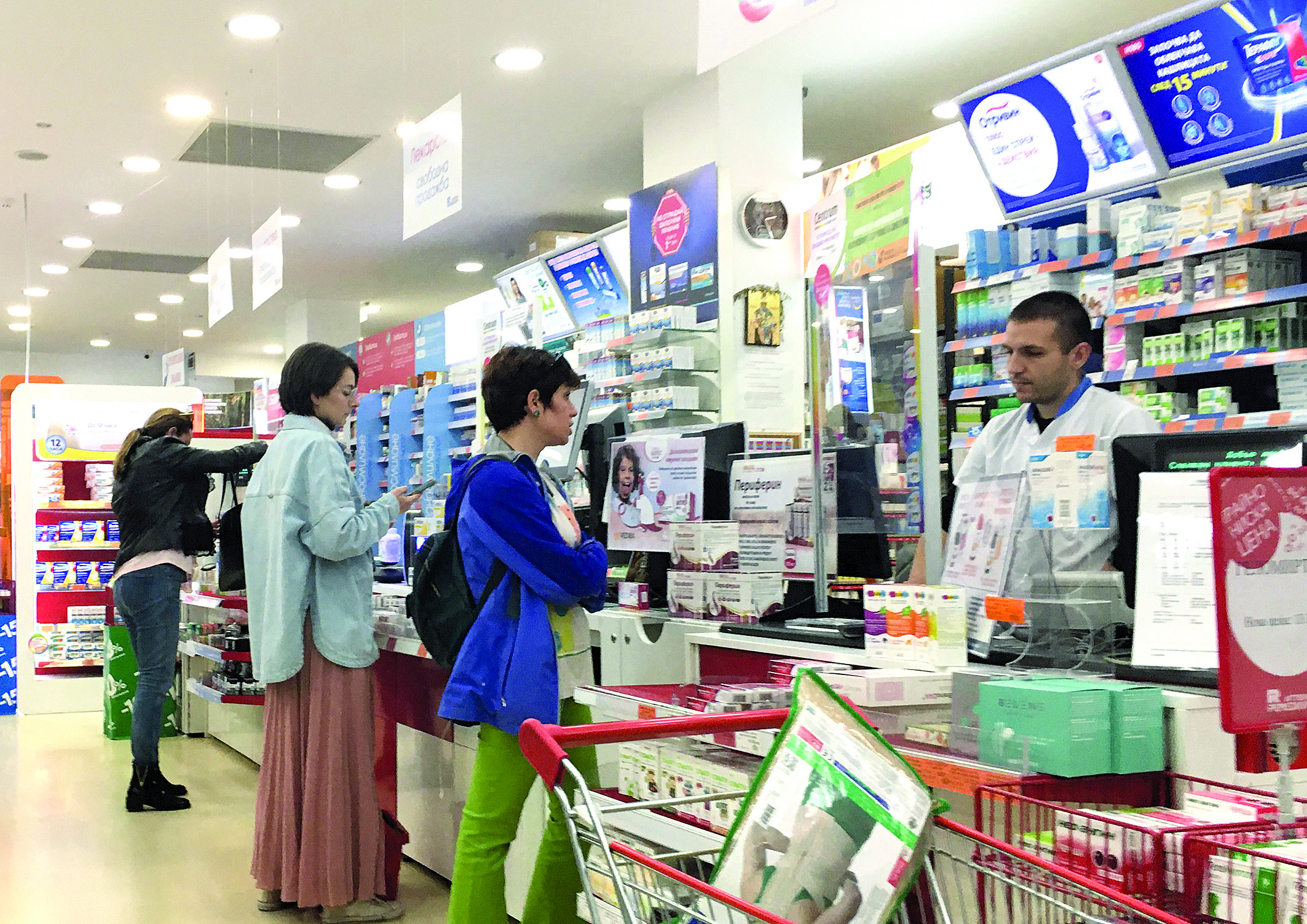 Е-рецептите подлудиха болни, доктори и фармацевти