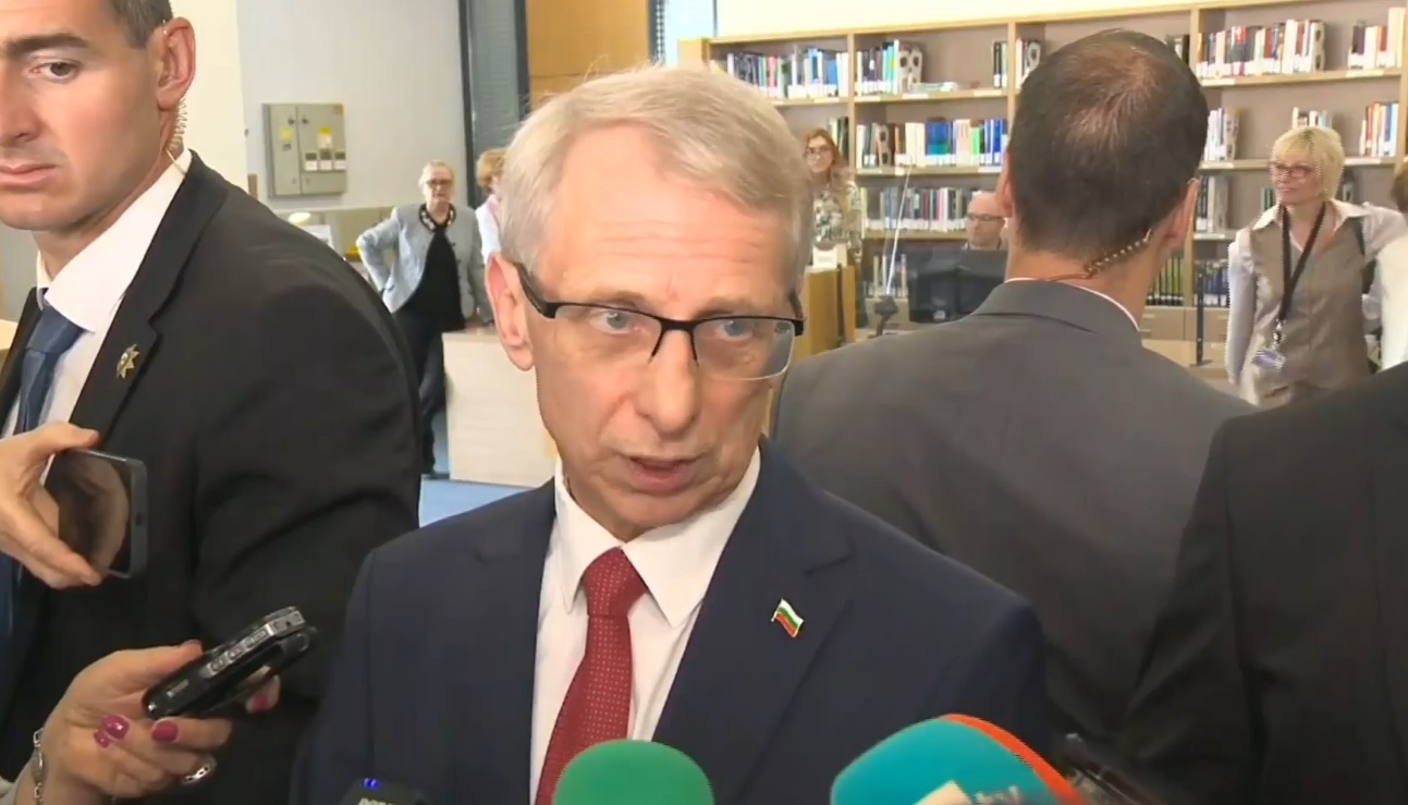 Денков: Предложението да се отмени дерогацията за вноса на руски петрол е невъзможно