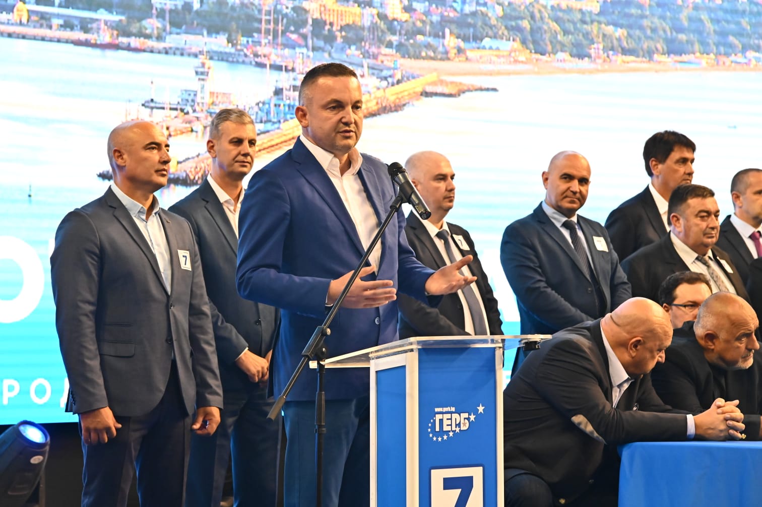 Иван Портних: Огромни лъжи и невероятни сглобки в предизборната кампания