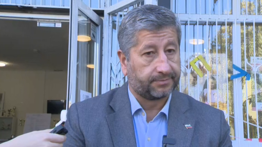 Христо Иванов: Правото на глас е най-силният инструмент да се гарантира развитието на България напред