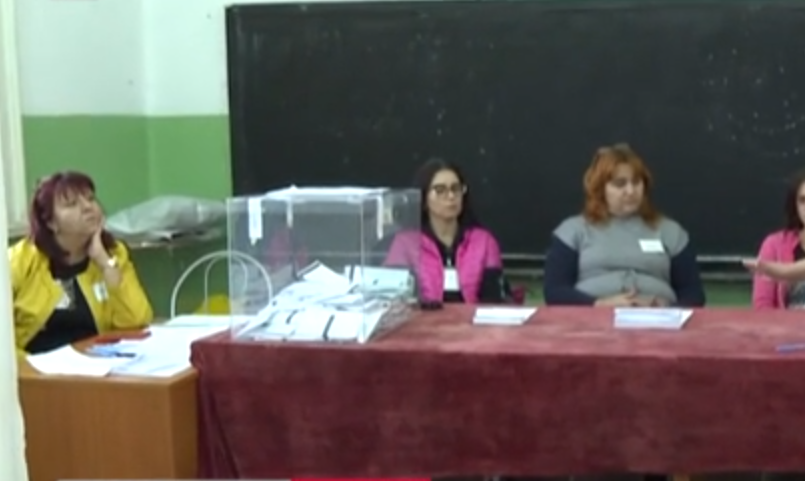 Свършиха бюлетините в мездренско село