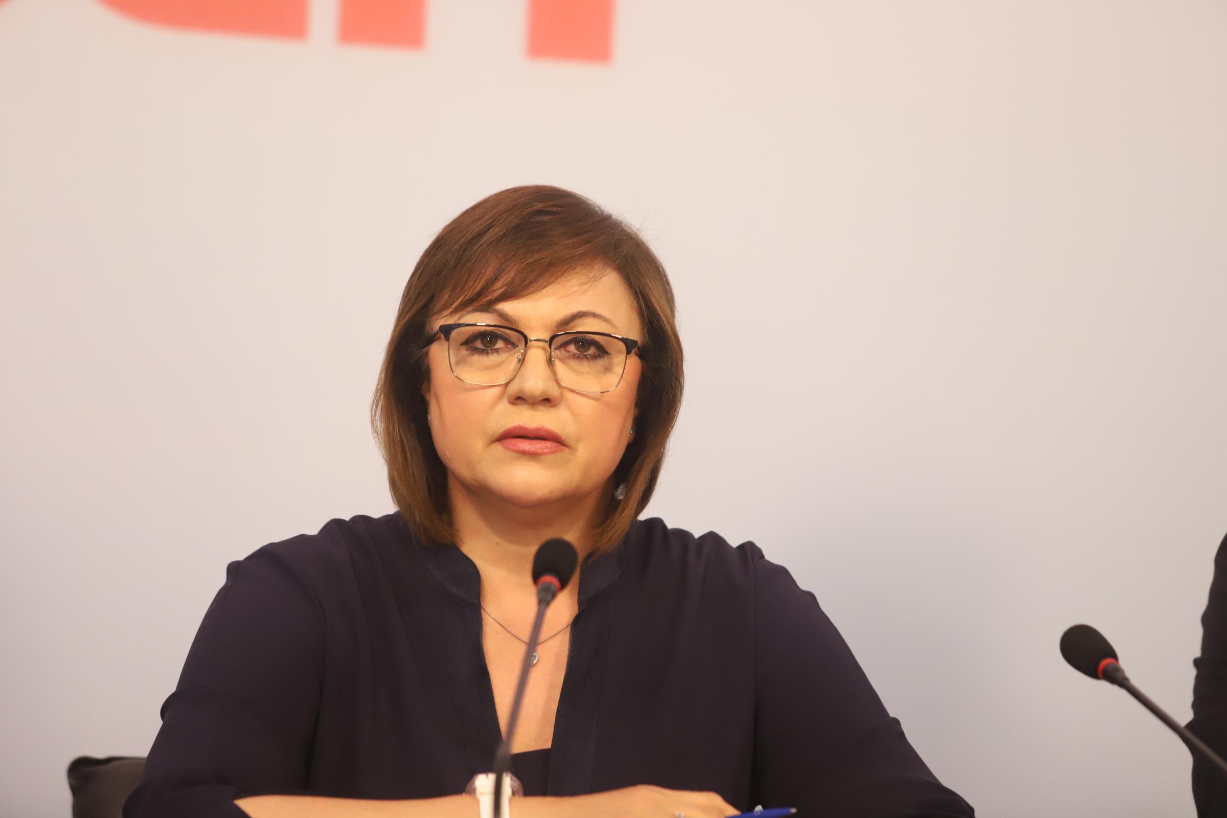 Нинова: Започнахме преговори за балотажите, ИТН ще подкрепи Ваня Григорова