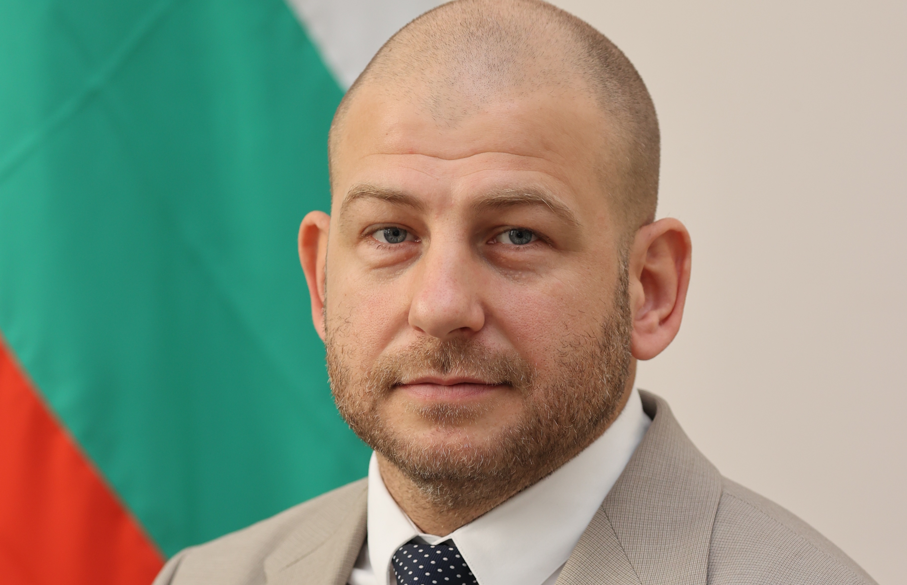 Зам.-министърът Михаил Стойнов: Видеозаснемането е задължителна част от процедурата по удостоверяване на машините