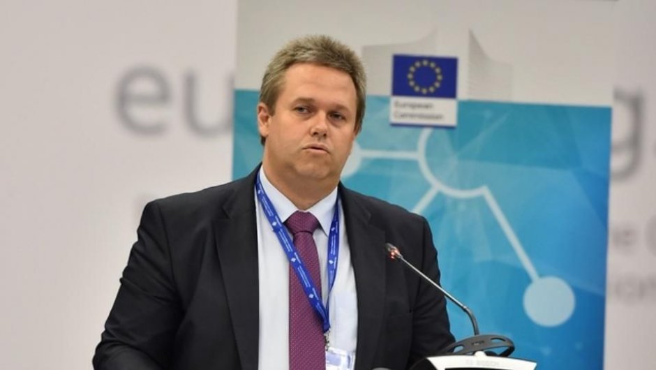 Решението на ЦИК е законосъобразно заради неправомерното делегиране на удостоверяването на машините