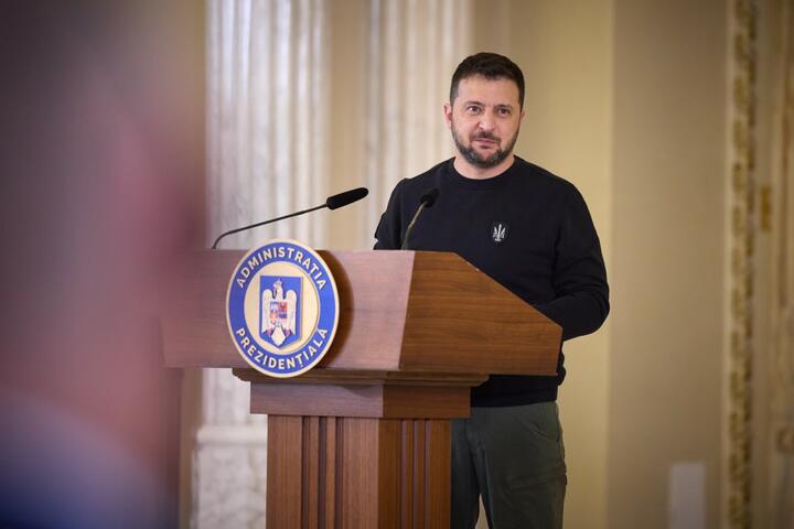 Зеленски смята, че светът е уморен от войната, а Западът го е предал