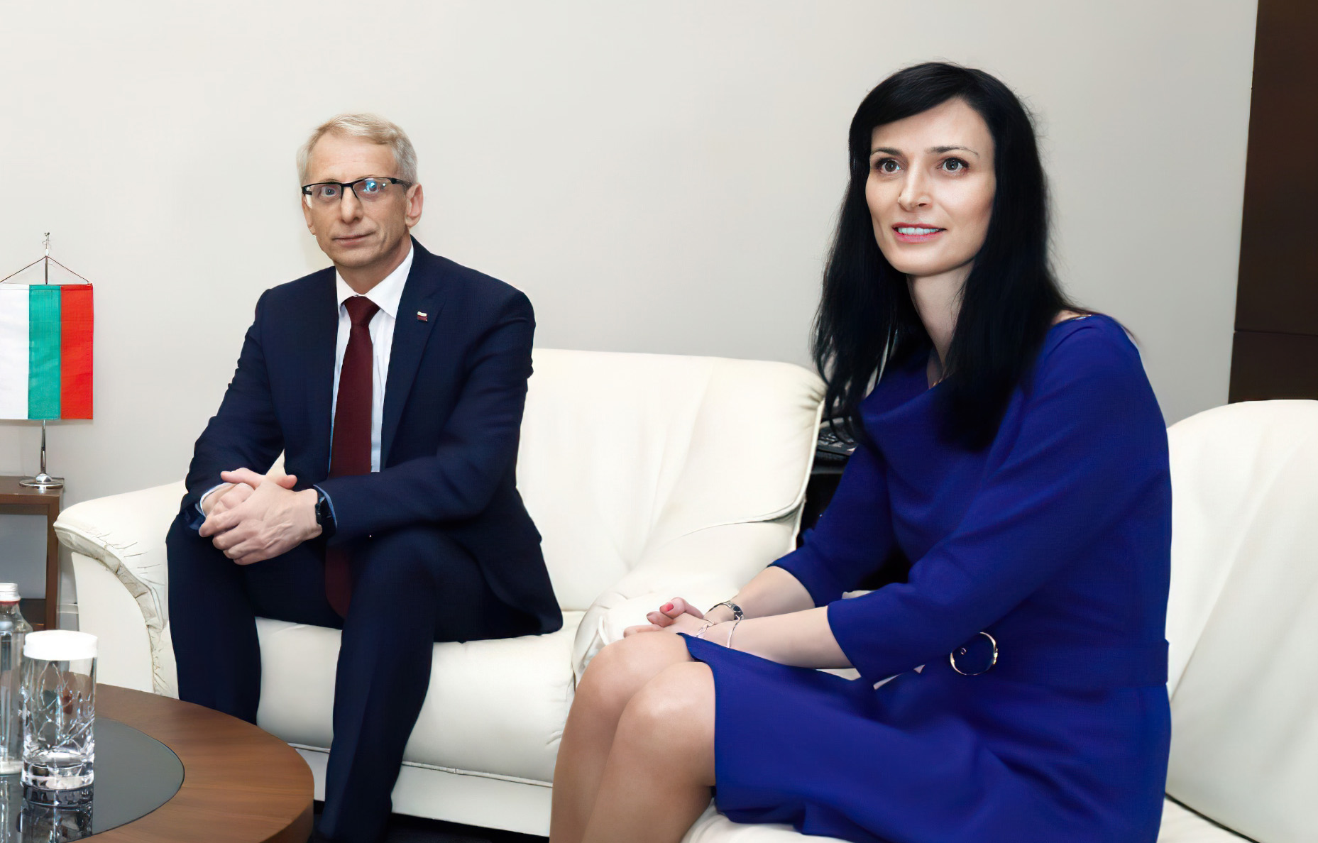 Денков и Габриел ще посетят Израел