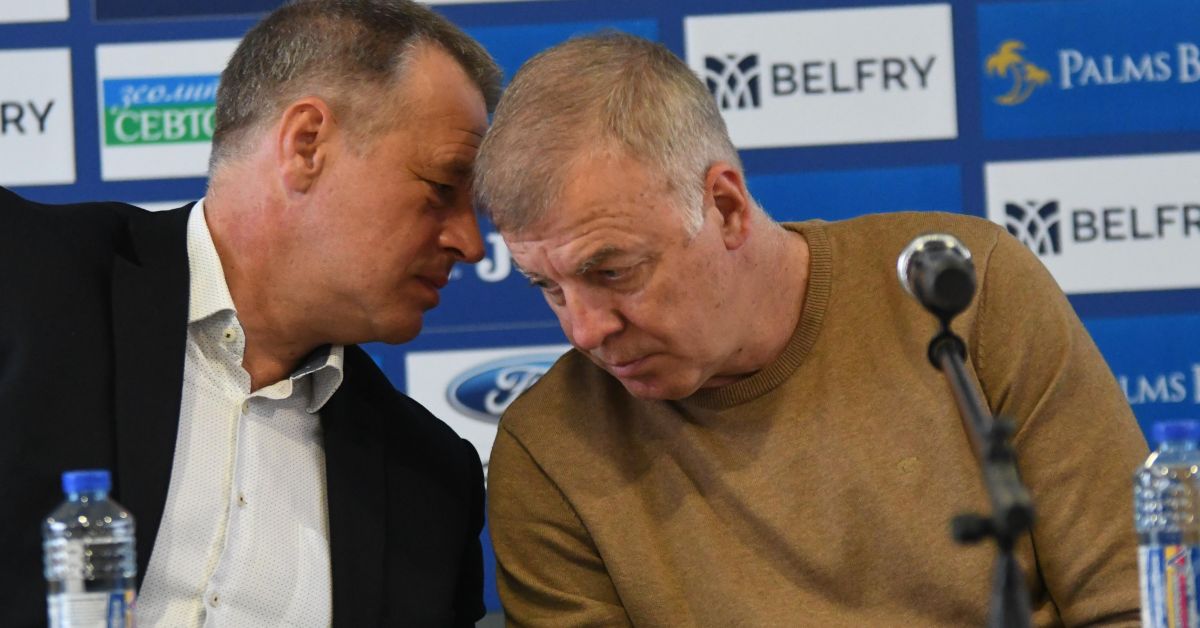 Войната в „Левски“ едва сега започва