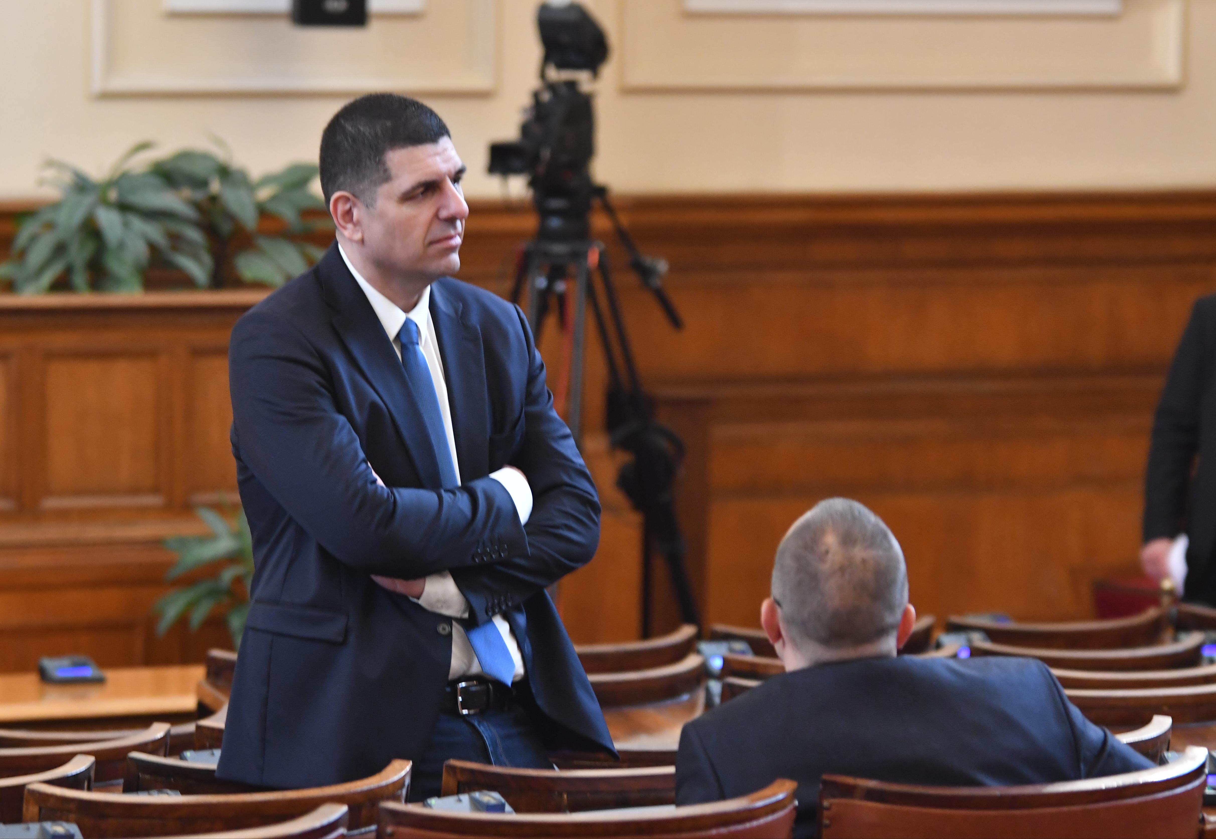 Ивайло Мирчев: Едва ли ще има преконфигуриране на правителството преди ротацията