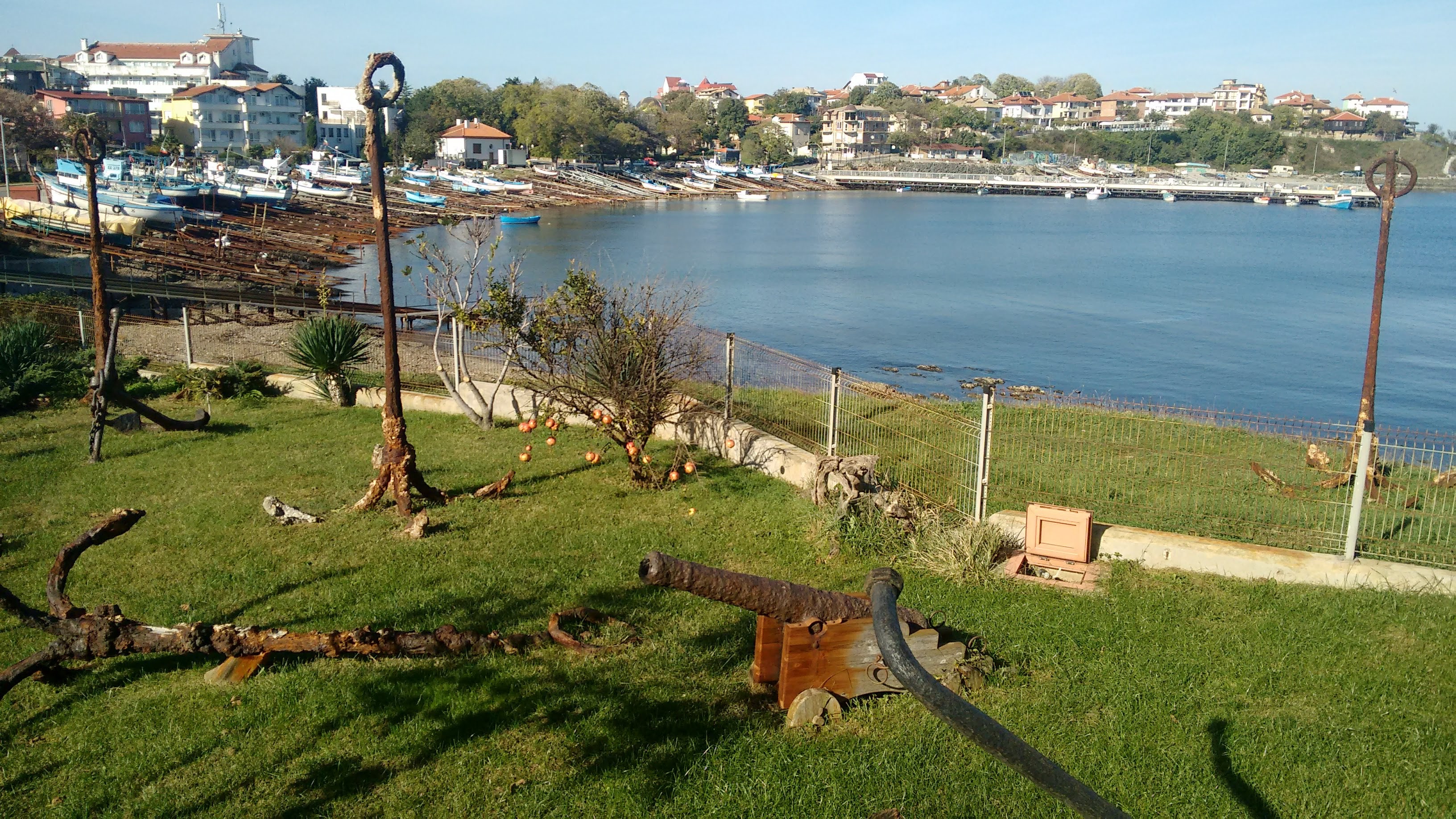 84 железни котви на кораби са открити в Черно море