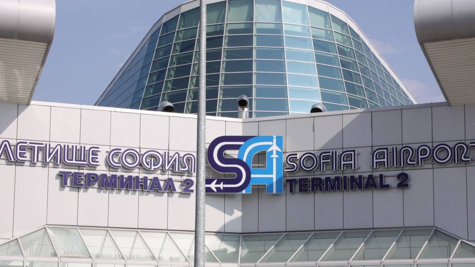 ГБС ремонтира покрития паркинг на Терминал 2 на летище София