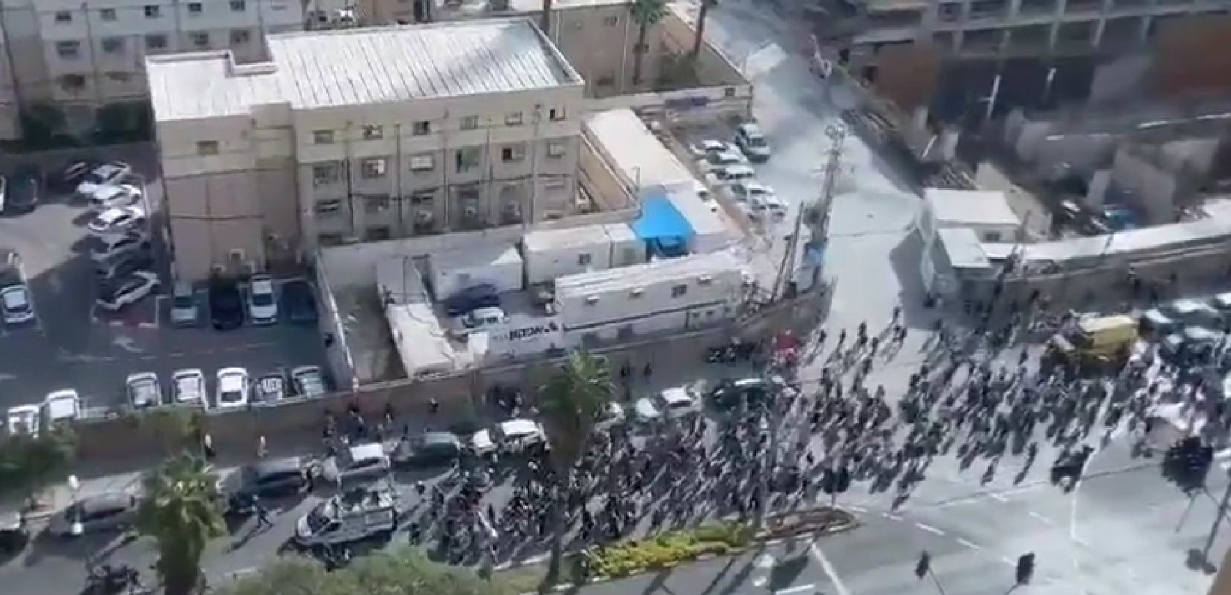 Роднини на заложниците тръгнаха на шествие от Тел Авив към Йерусалим (ВИДЕО)