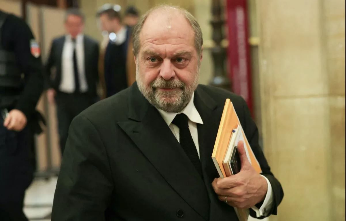 Условна присъда заплашва френски министър