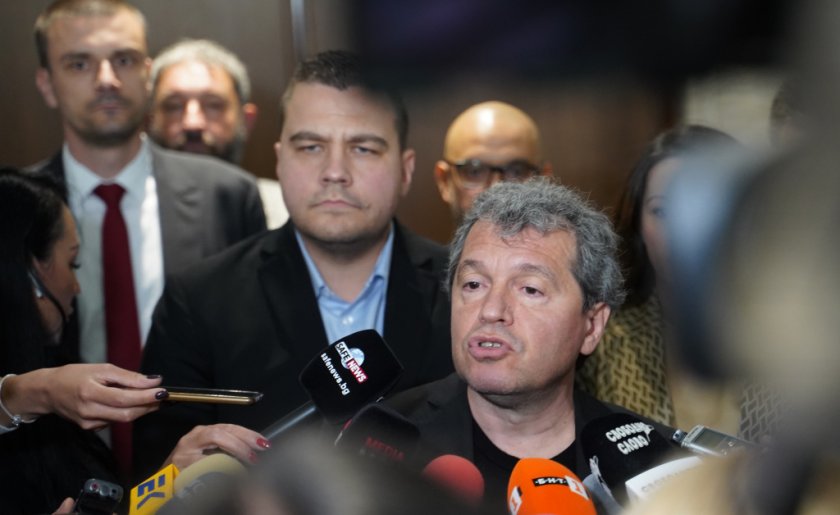 Тошко Йорданов: БСП не трябва да се брои за опозиция на кабинета