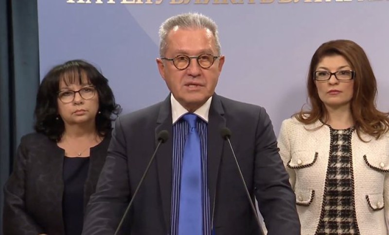 Правителството остава на власт: ПП, ГЕРБ и ДПС се разбраха за дерогацията, държавния бюджет и кворума в НС