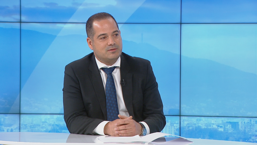 Министър Калин Стоянов: Кирил Петков ми казваше кого да махна от директорите в МВР
