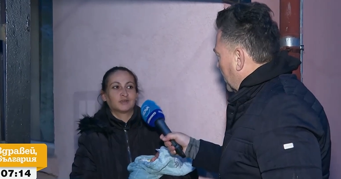 Жена роди в двора на къща, линейката закъсняла