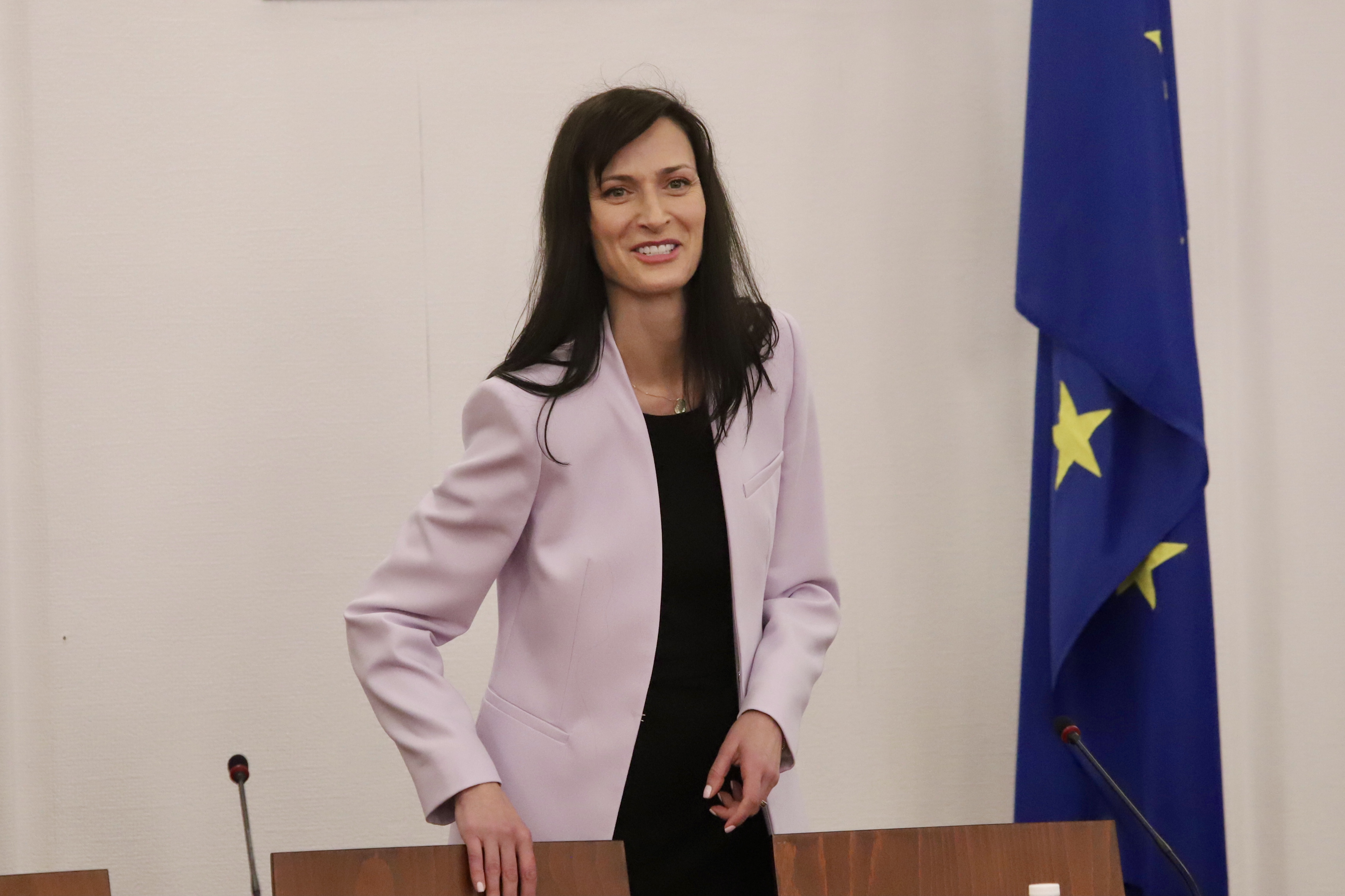 Мария Габриел: Важно е да бъдат откроени стъпките напред в борбата с насилието срещу жените