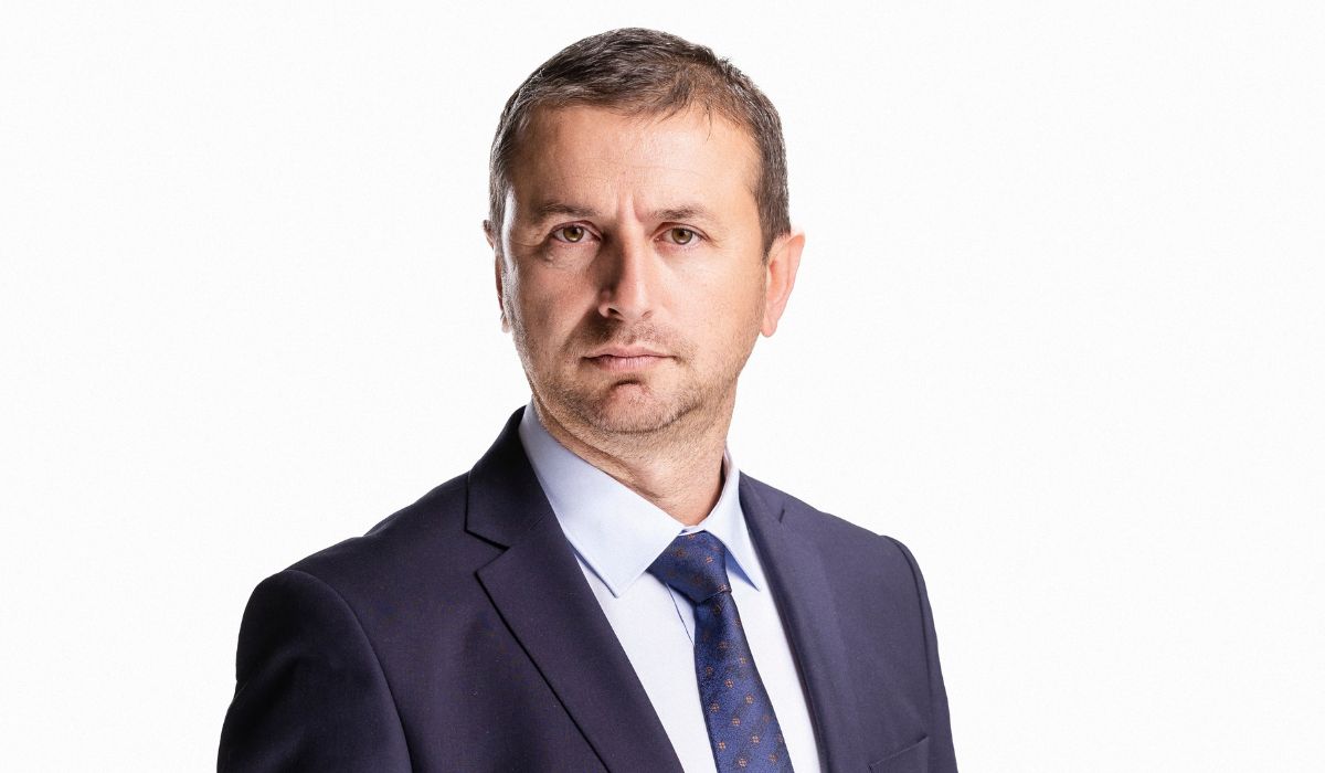 Даниел Петров, „Възраждане“: Министерство на финансите в лицето на Асен Василев се готви да извърши нарушение на Конституцията