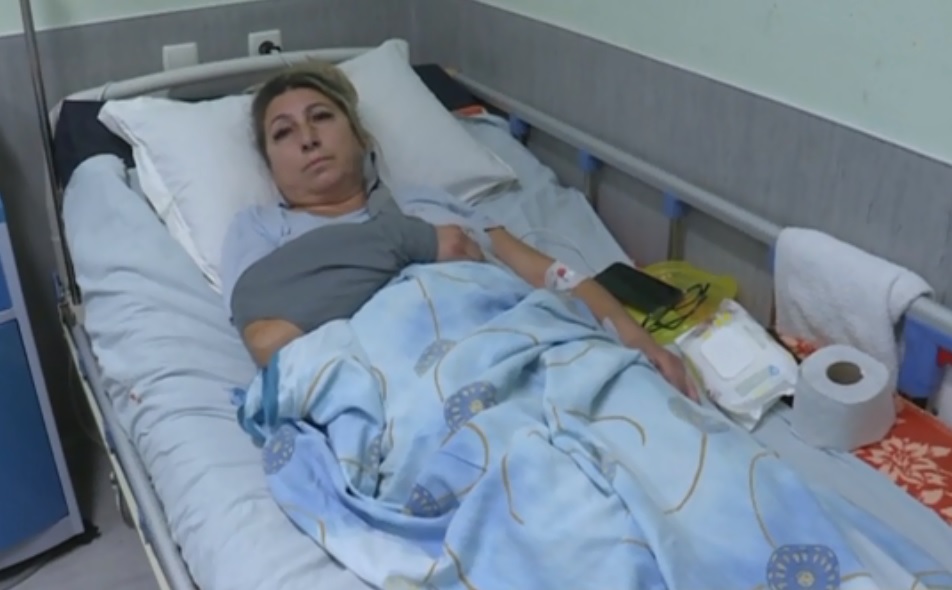 Тъщата на кмета: Баща му ме блъска по стълбите! Сватът: „Сама падна!