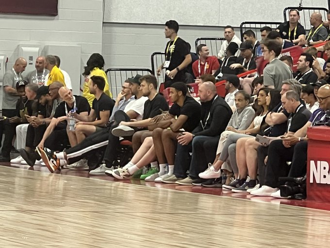 Везенков с личен рекорд при загуба на Кингс