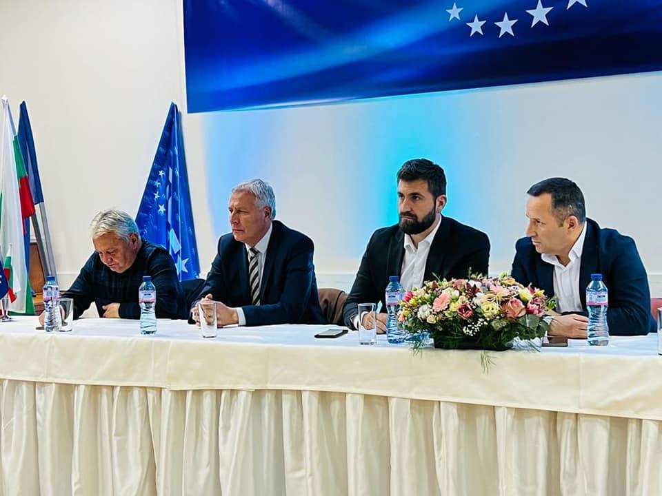 Чистка на предатели тече в ГЕРБ-Пиринско