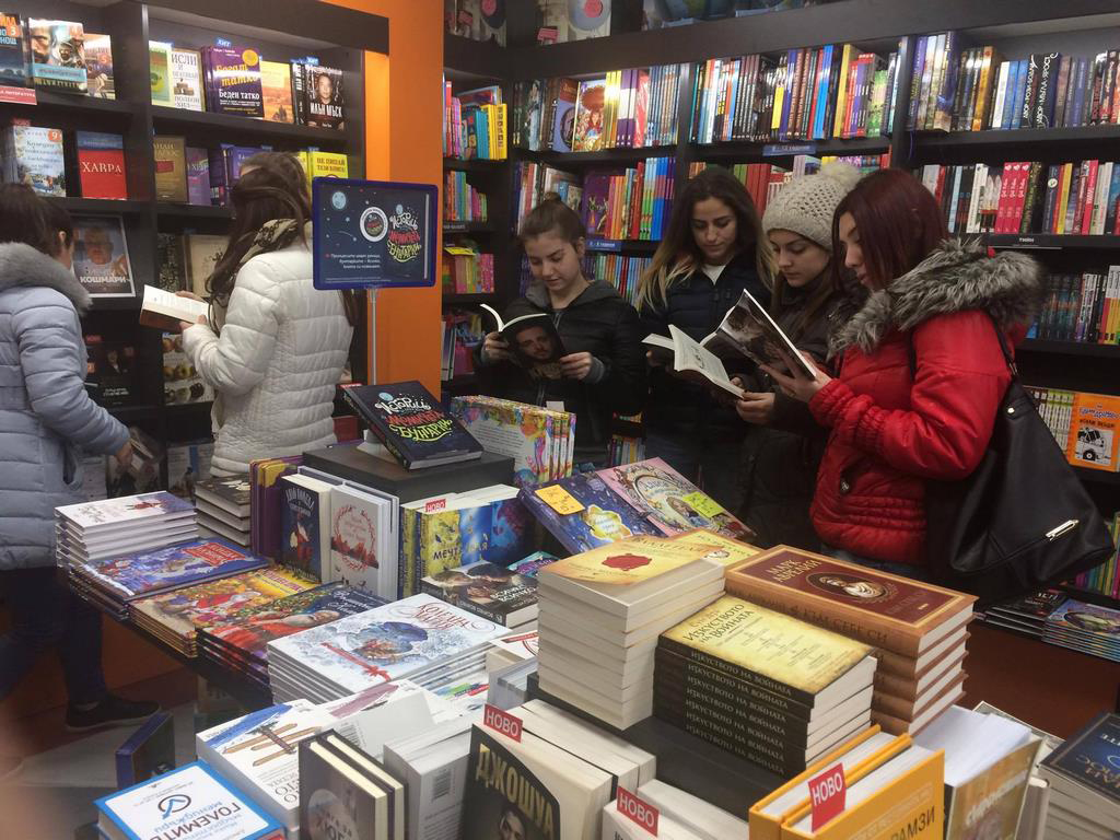 Срещи със световни писатели на Софийския панаир на книгата
