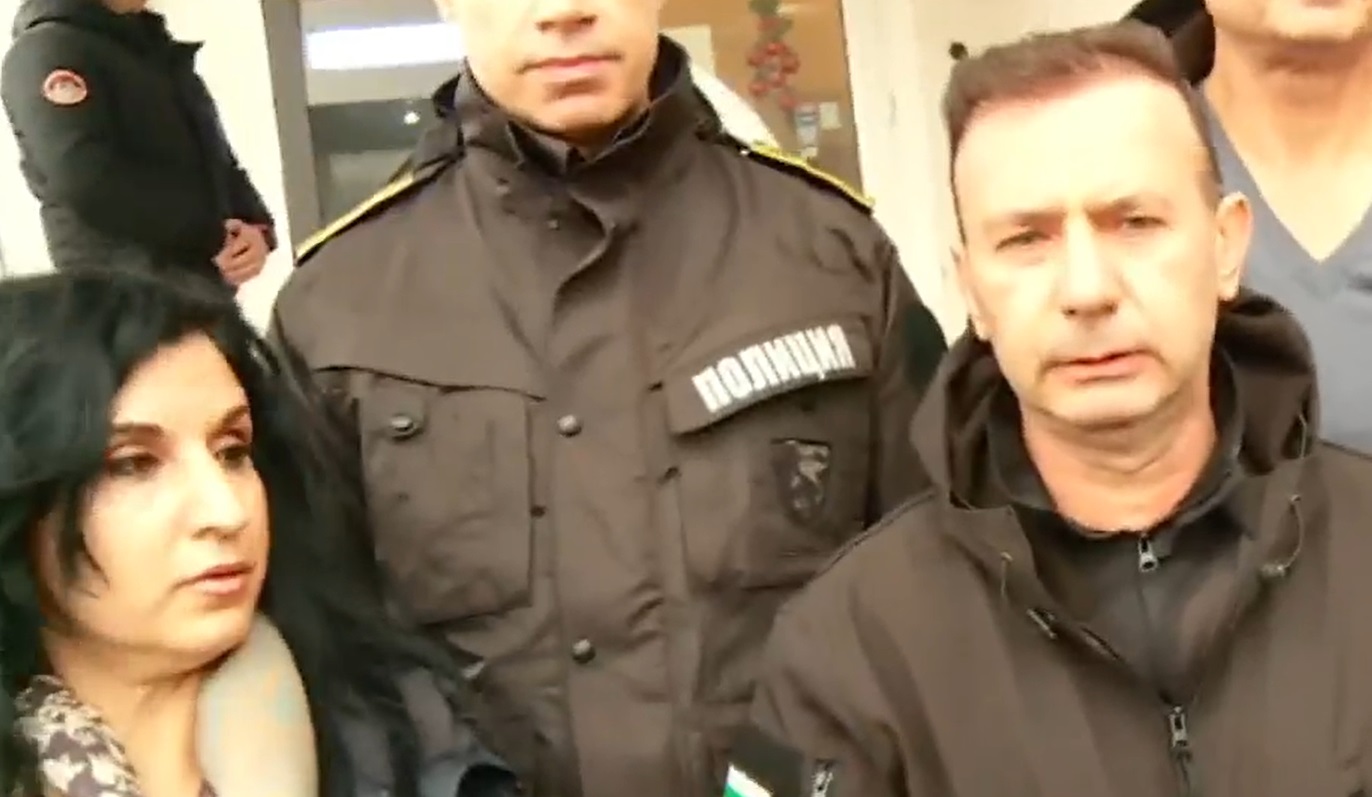 С незаконно притежавана пушка е застрелял родителите на жена си 40-годишен в Маноле