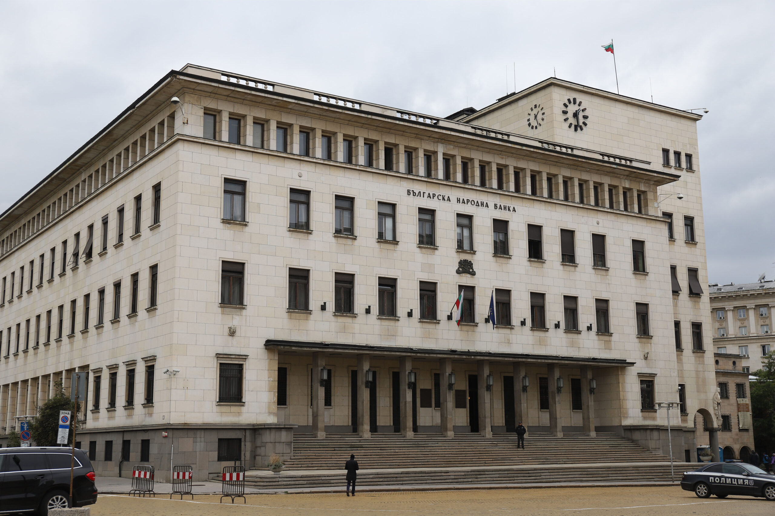 Управителят на Централната банка със заплата от 23 036 лв.