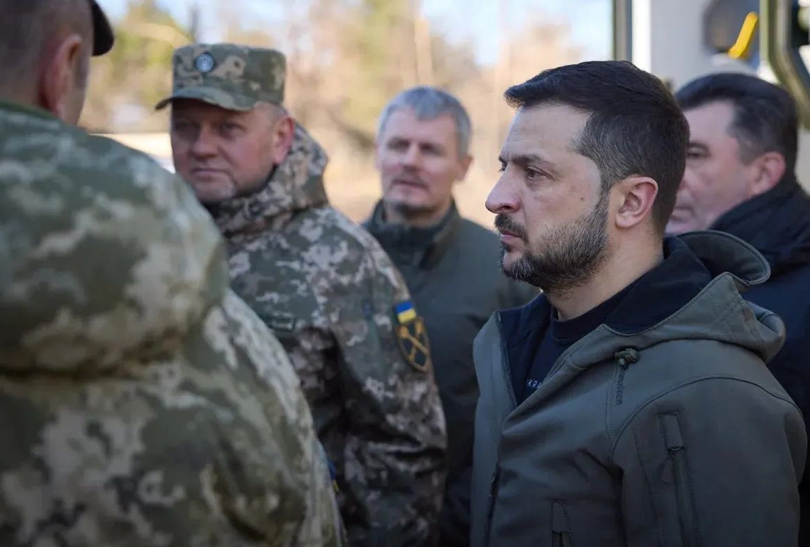 Залужни се оплаквал на САЩ от Зеленски