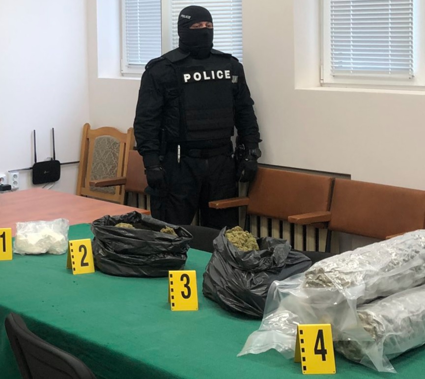 Задържаха дилър на дрога във Варна